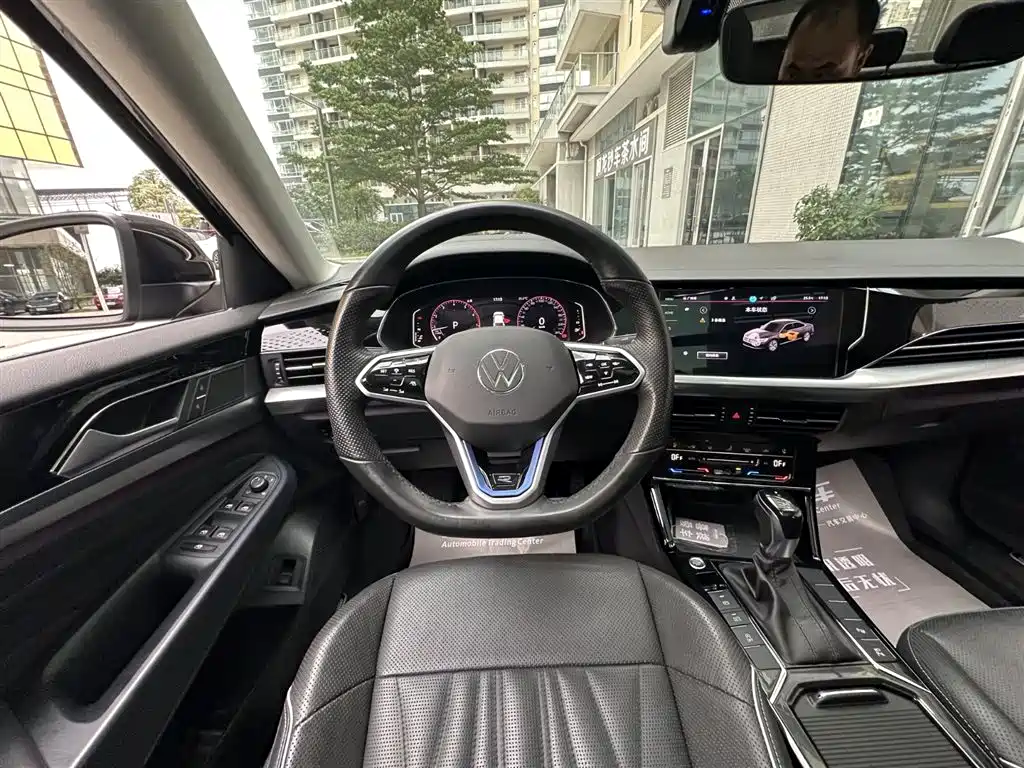 Passat 2023 facelift 330TSI luxury version купить на сайте DeffCars