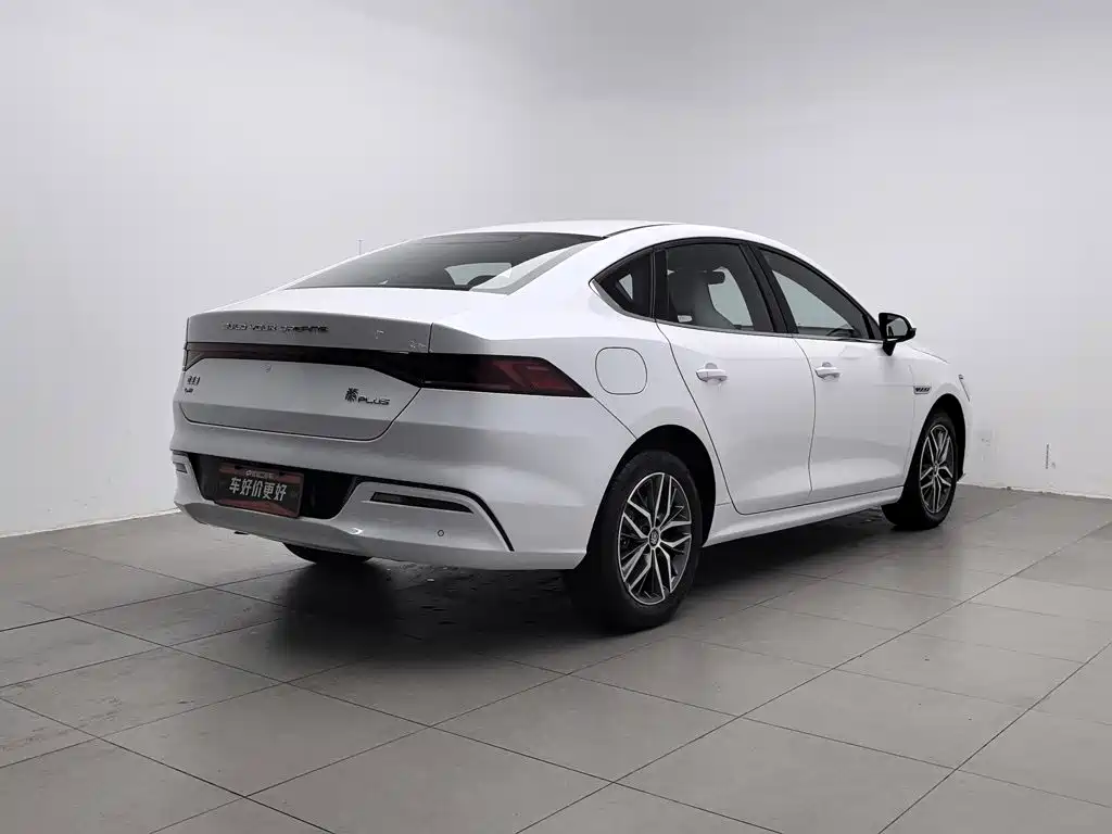 Qin PLUS 2021 DM-i 120KM Premium Model купить на сайте DeffCars