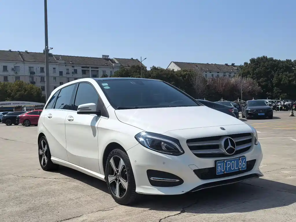 Mercedes-Benz B-Class 2017 B 200 Fashion Model купить на сайте DeffCars