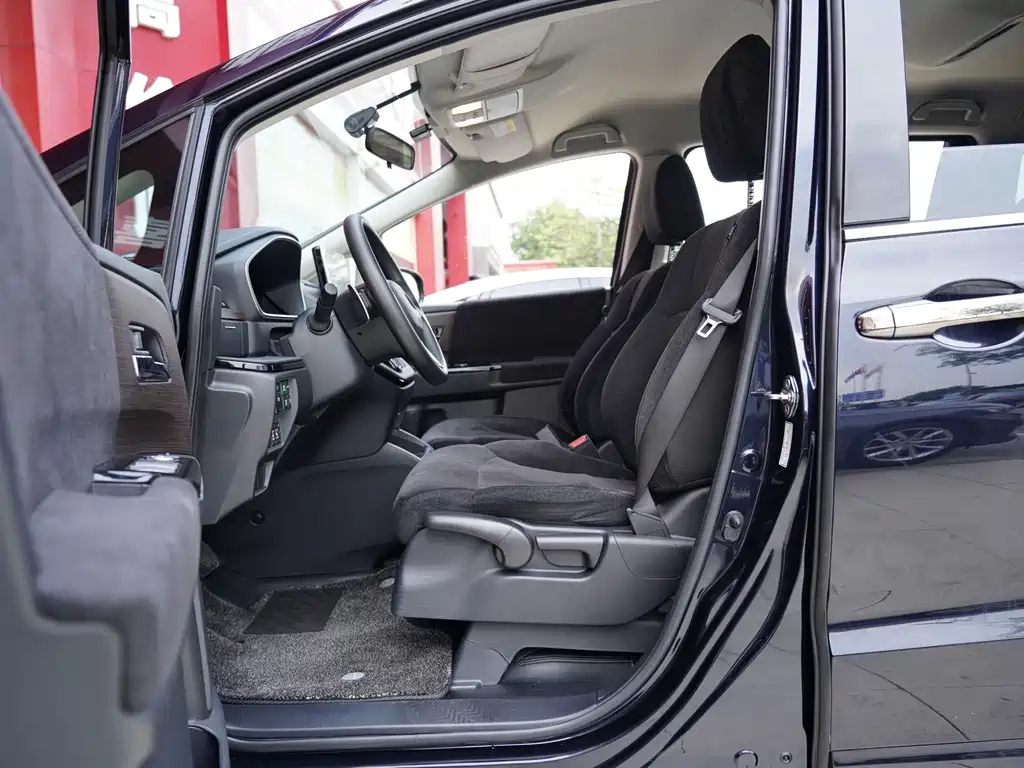 Odyssey 2024 2.0L e:HEV Rui·Enjoy Edition купить на сайте DeffCars