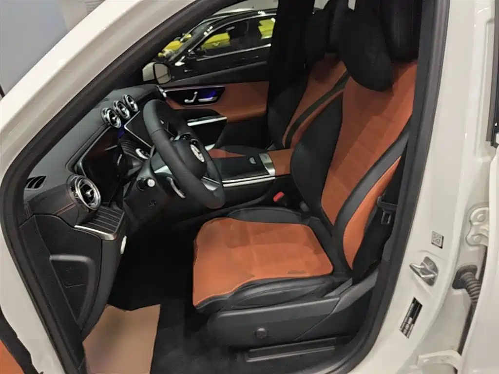Mercedes-Benz GLC 2023 facelift GLC 300 L 4MATIC dynamic 7-seater купить на сайте DeffCars
