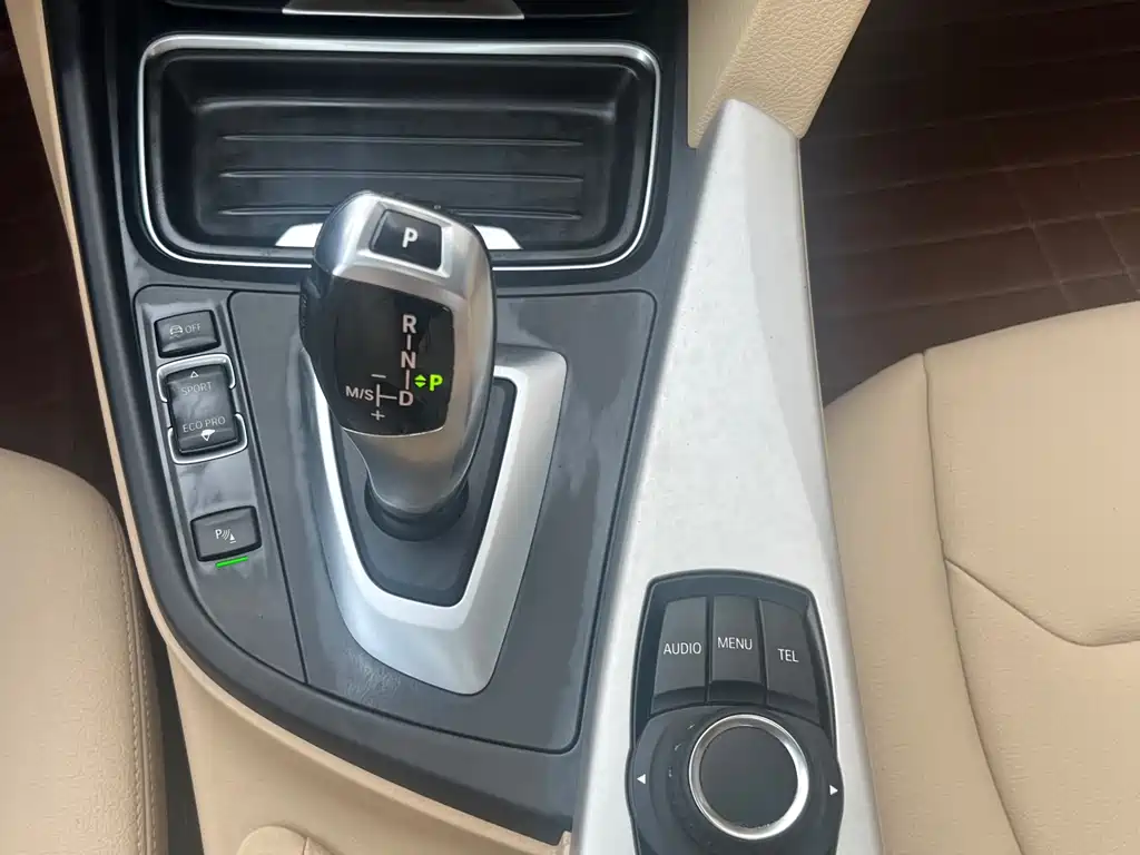 BMW 3 Series 2015 320Li Fashion Model купить на сайте DeffCars