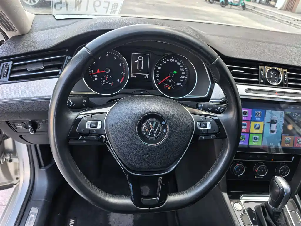 Magotan 2017 330TSI DSG leading model купить на сайте DeffCars
