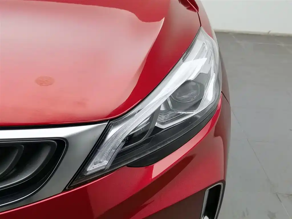 Emgrand GS 2019 1.4T CVT купить на сайте DeffCars