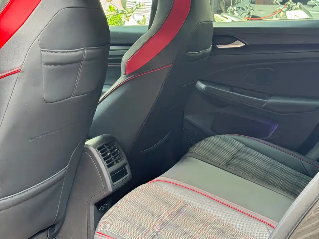 Golf GTI 2021 380TSI DSG GTI купить на сайте DeffCars
