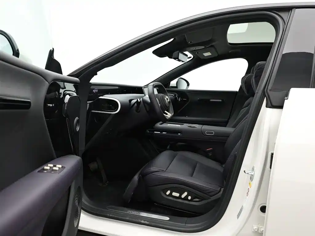 Avita 07 2026 Ultra pure electric version four-wheel drive купить на сайте DeffCars