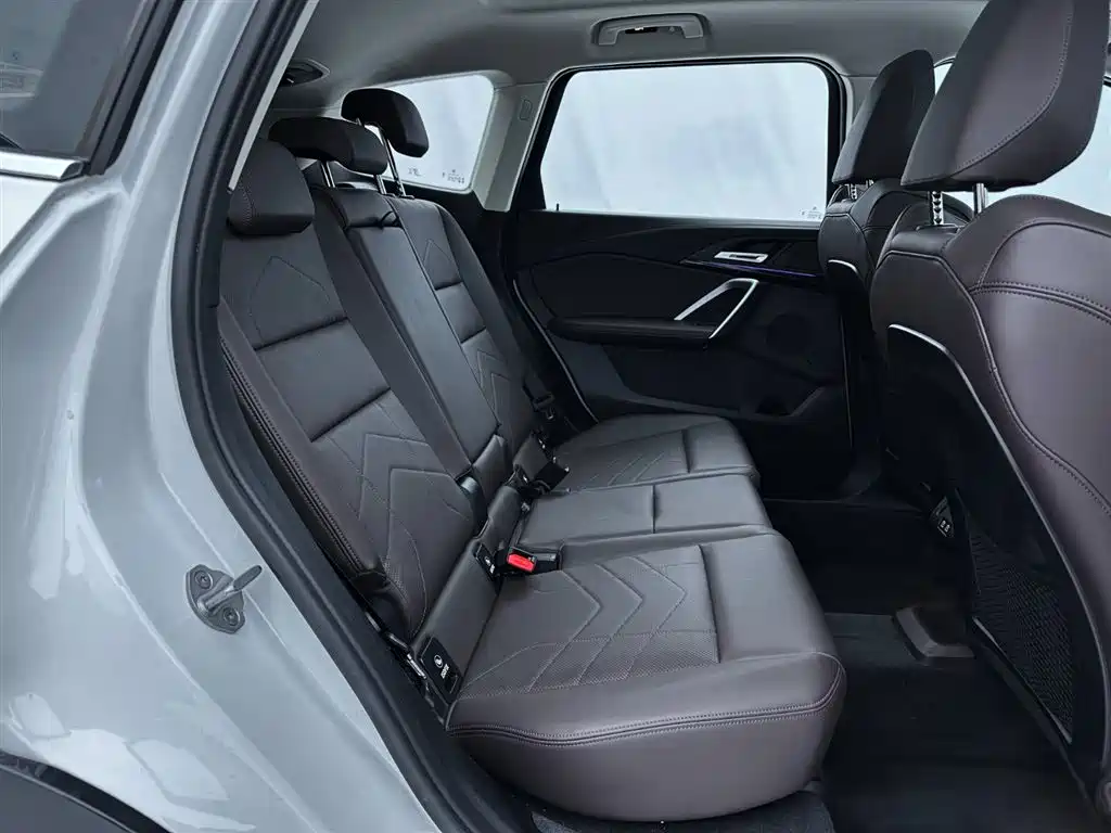 BMW X1 2023 sDrive20Li X Design Package купить на сайте DeffCars