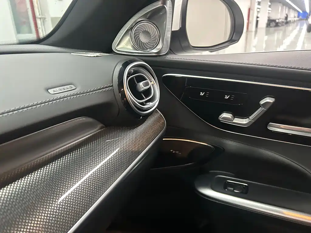 Mercedes-Benz C-Class 2025 C 260 L купить на сайте DeffCars