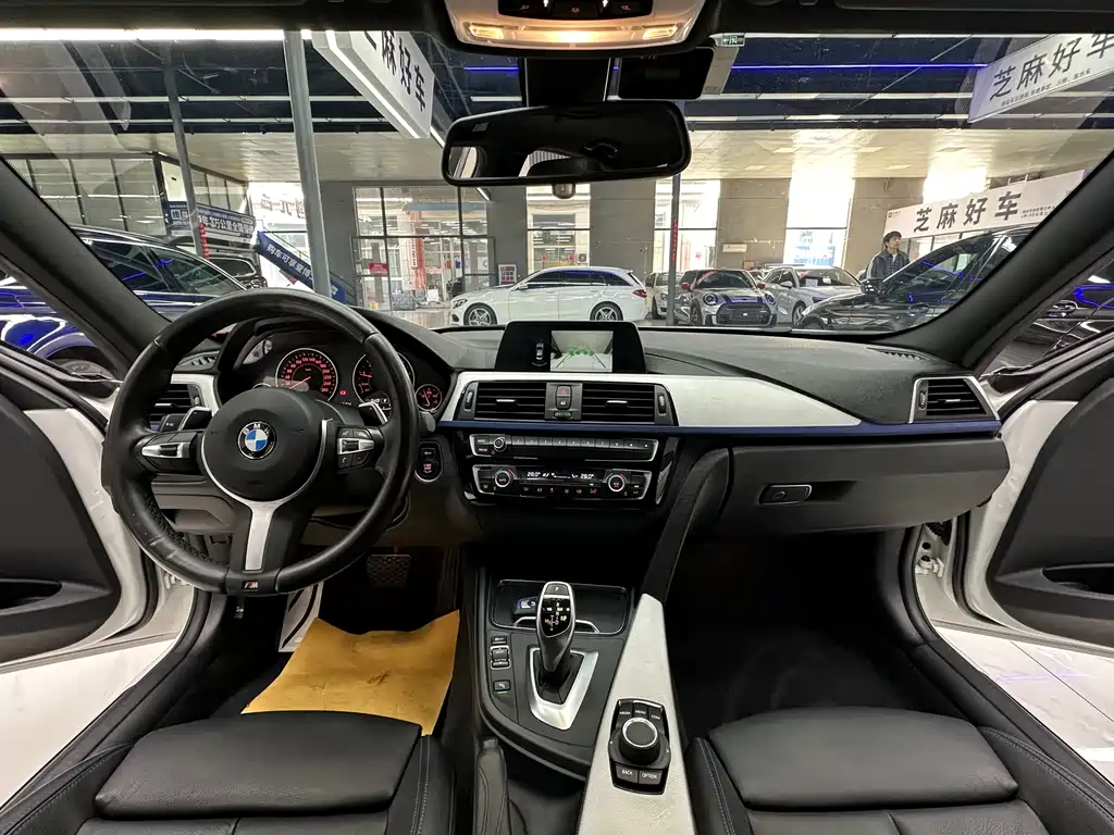 BMW 3 Series 2018 320i M Sports Package купить на сайте DeffCars