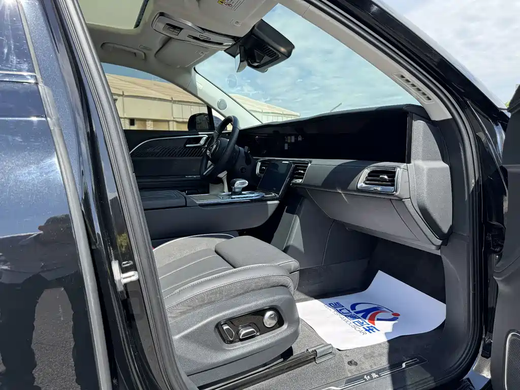 Hongqi E-HS9 2022 model 690km flagship version six seats купить на сайте DeffCars