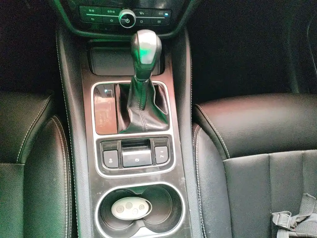 Song MAX 2017 1.5T automatic intelligent connected luxury model 7 seats купить на сайте DeffCars
