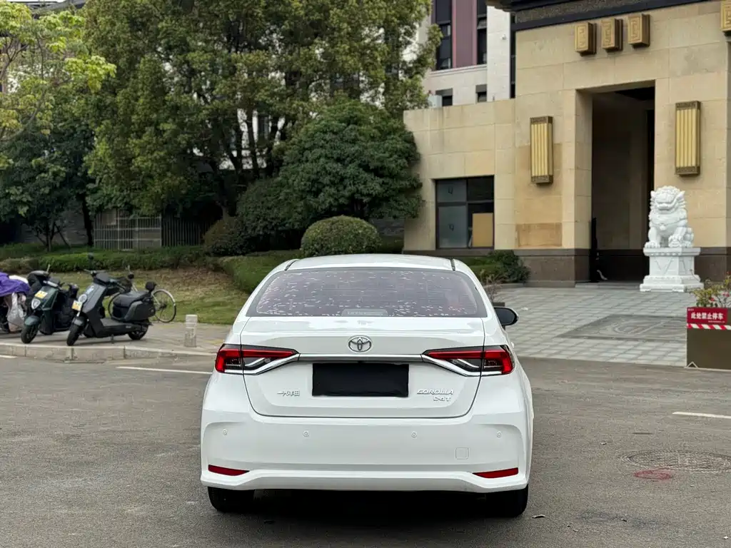 Corolla 2021 1.2T S-CVT Elite Edition купить на сайте DeffCars