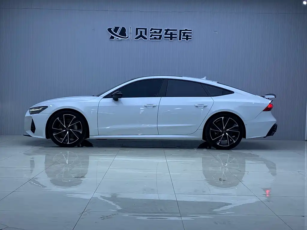 Audi A7 2021 45 TFSI Premium Selection купить на сайте DeffCars