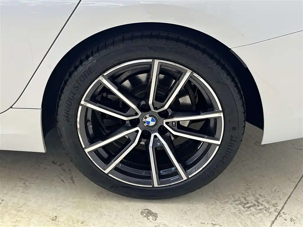 BMW 3 Series 2021 Facelift 2 320Li M Sports Package купить на сайте DeffCars