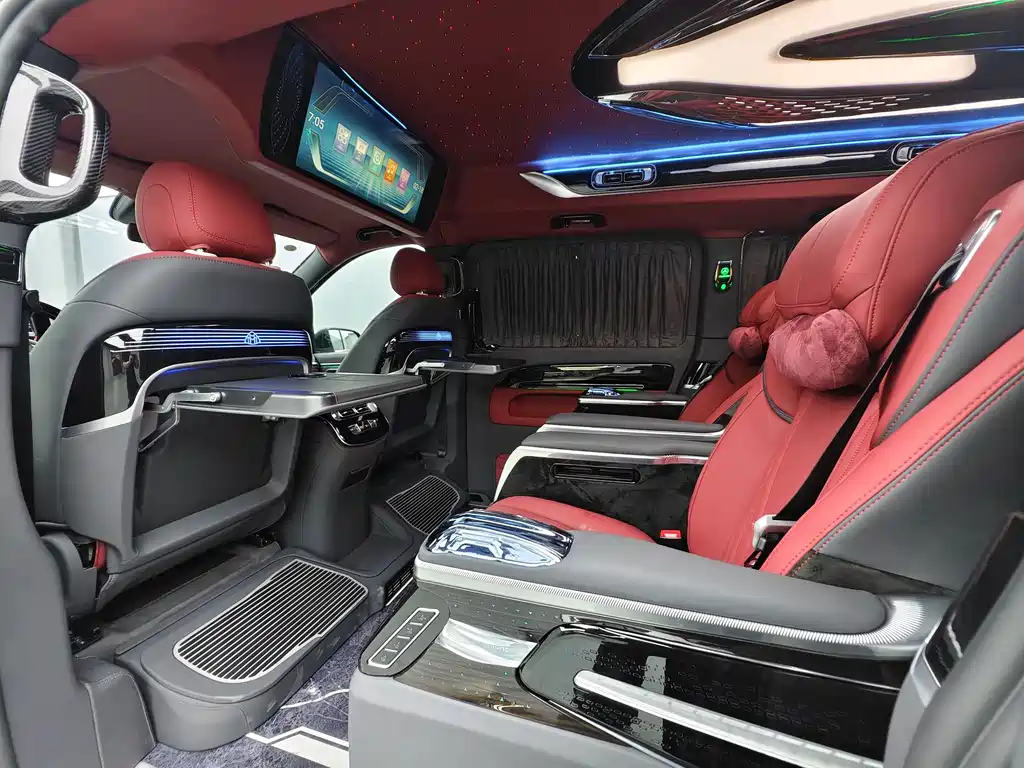 Vito 2024 2.0T Business Edition 7 seats купить на сайте DeffCars