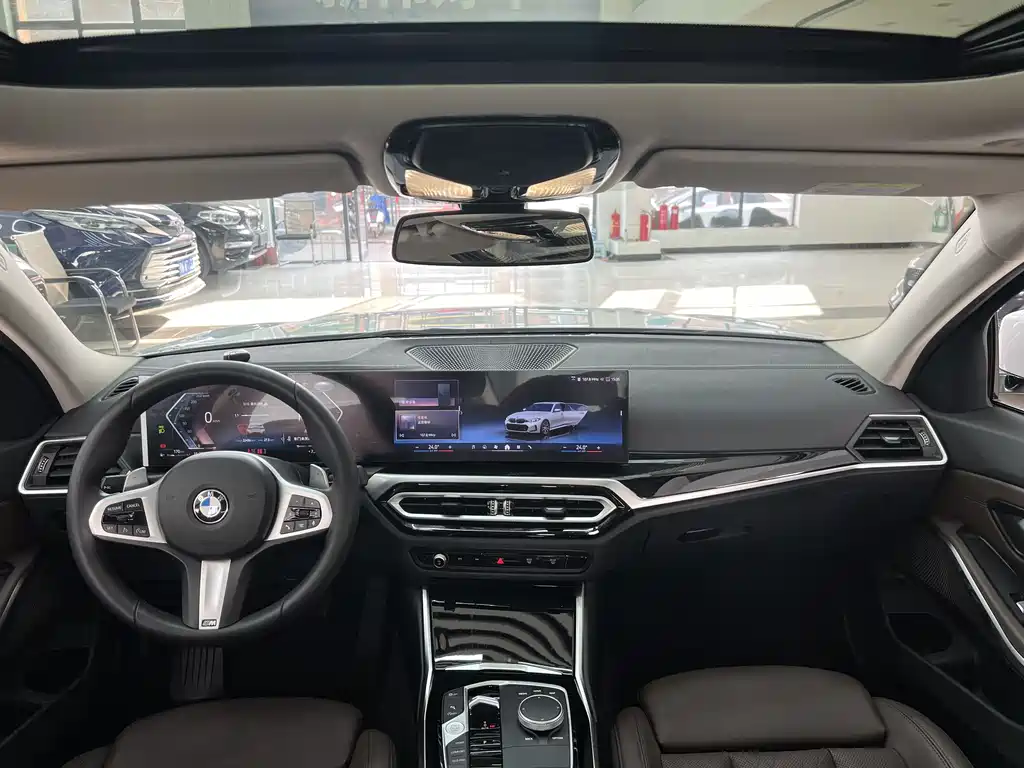 BMW 3 Series 2024 320Li M Sports Package купить на сайте DeffCars
