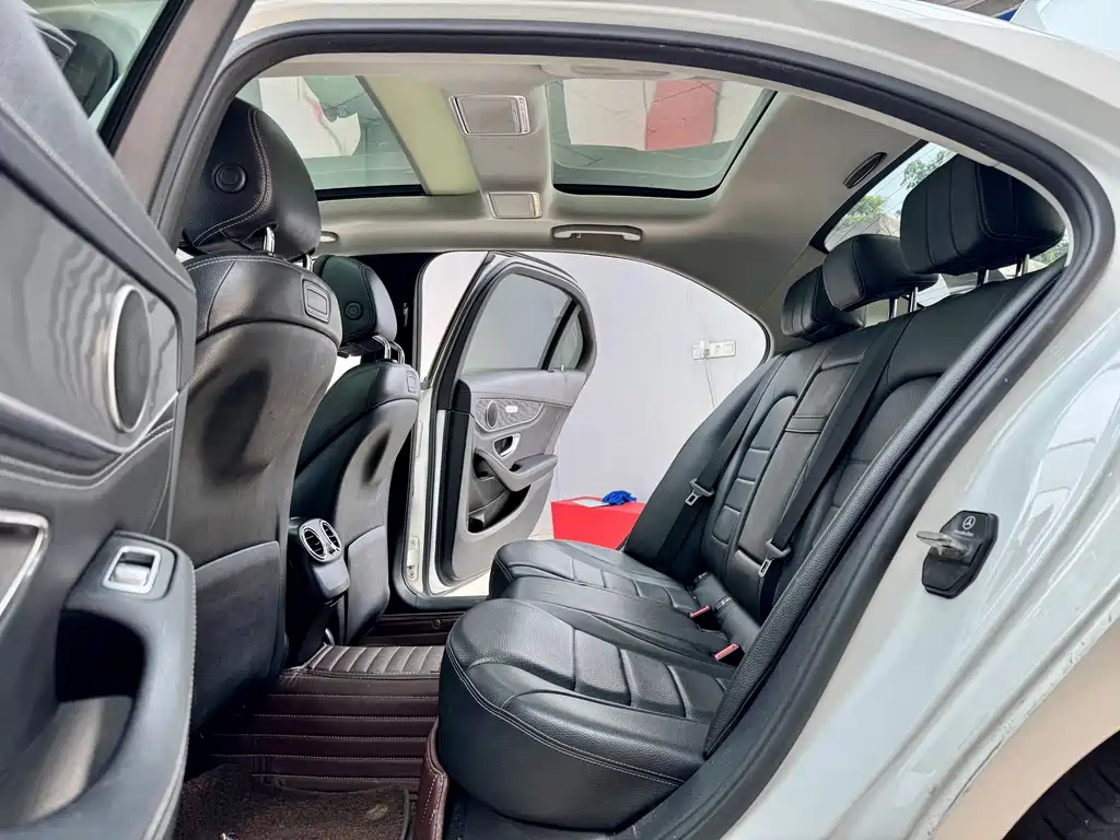 Mercedes-Benz C-Class 2018 C 200 L Sports Edition купить на сайте DeffCars