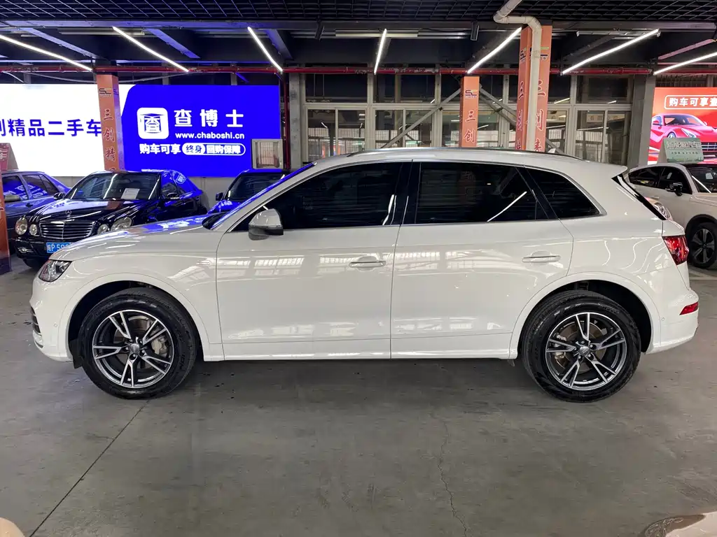 Audi Q5L 2020 45 TFSI exclusive fashion model купить на сайте DeffCars
