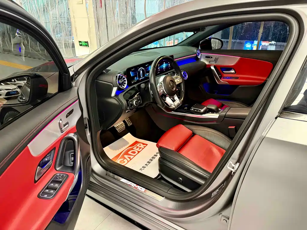 Mercedes-Benz A-Class AMG 2022 AMG A 35 L 4MATIC купить на сайте DeffCars