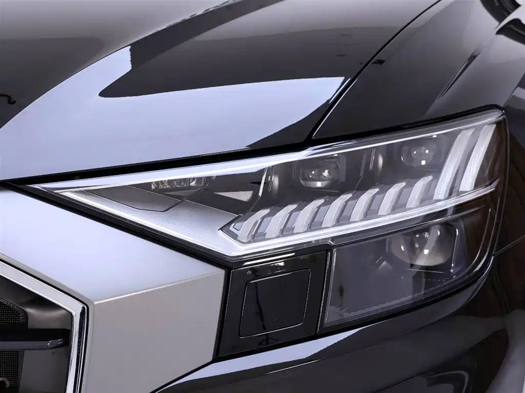 Audi Q8 2023 55 TFSI luxury and dynamic model купить на сайте DeffCars