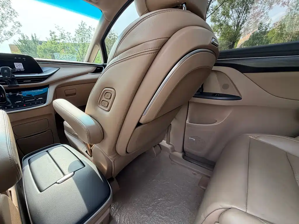 Buick GL8 2021 ES Lu Zun 653T flagship model купить на сайте DeffCars