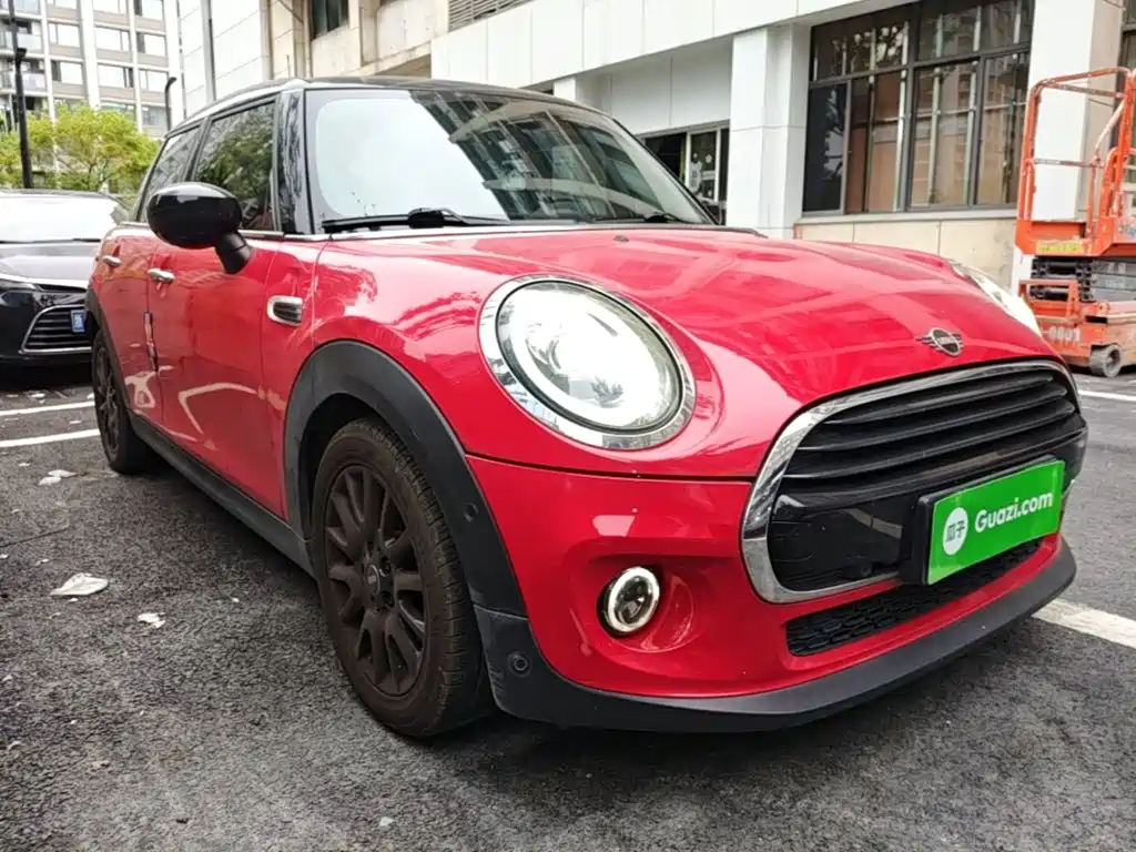 MINI 2019 1.5T COOPER Classic Five-Door Edition купить на сайте DeffCars