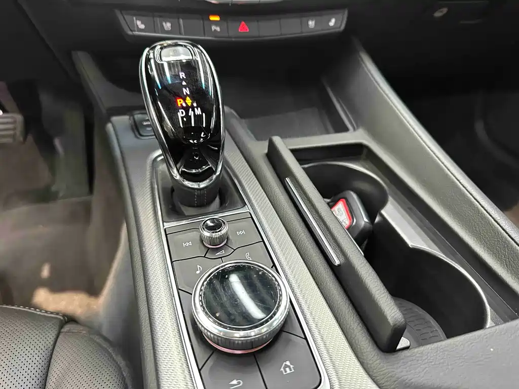 Cadillac CT5 2022 28T luxury model (standard version) купить на сайте DeffCars