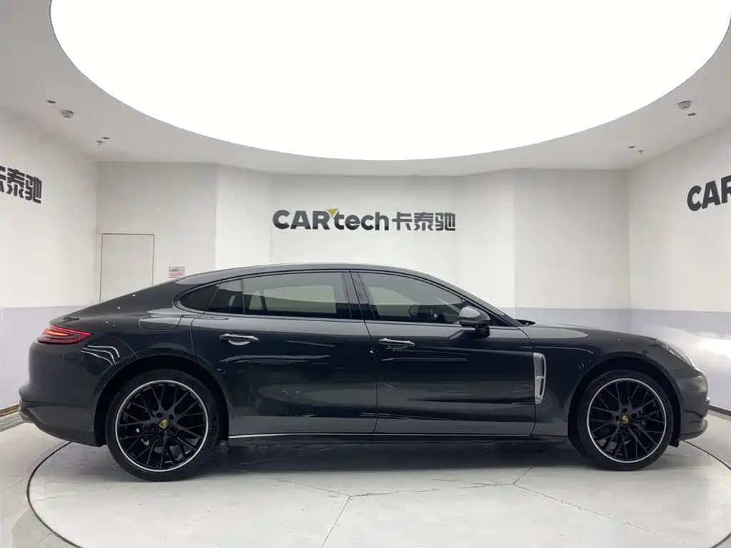 Panamera 2019 Panamera Executive Extended Edition 2.9T купить на сайте DeffCars