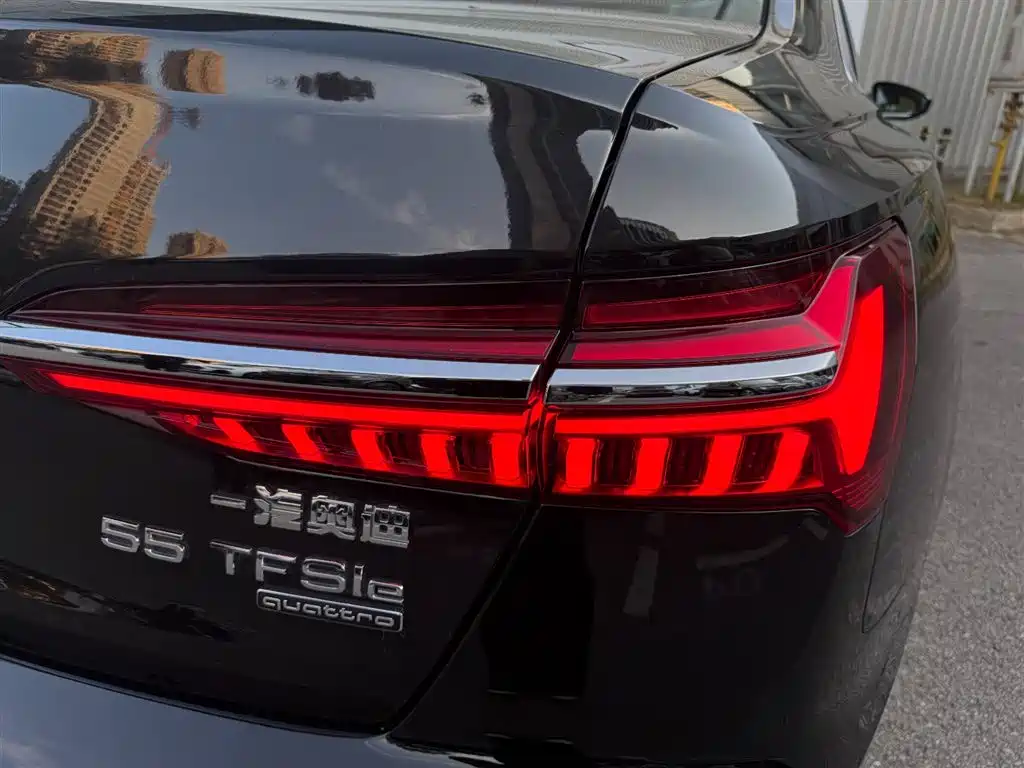 Audi A6L New Energy 2020 55 TFSI e quattro купить на сайте DeffCars