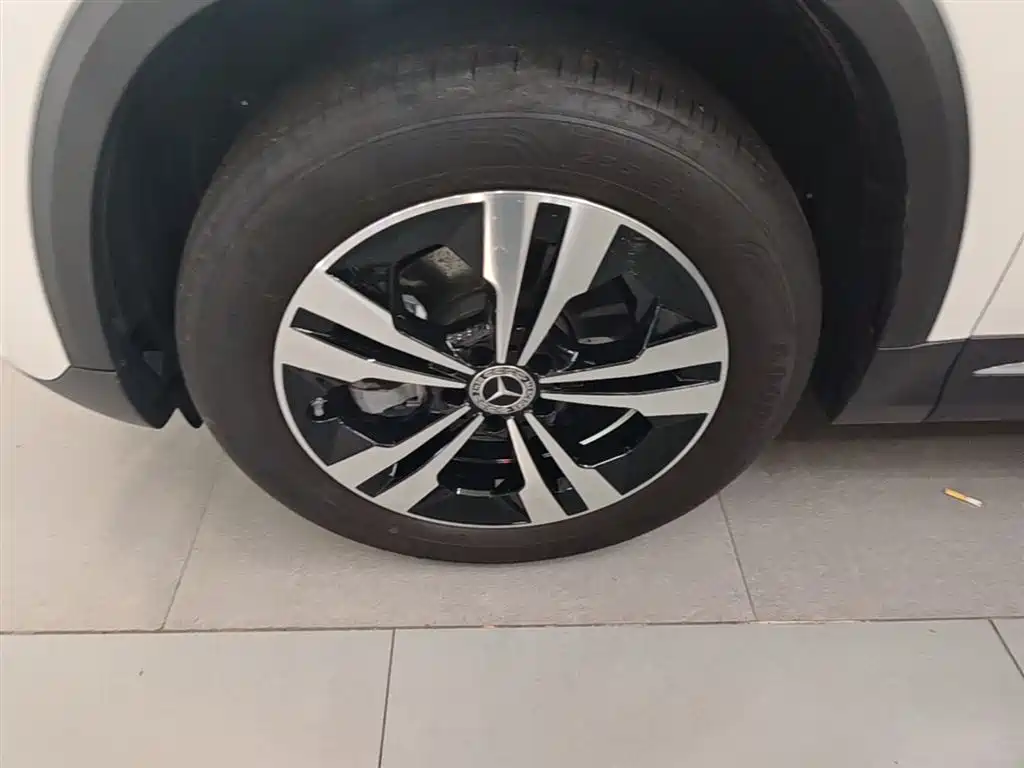 Mercedes-Benz GLA 2025 GLA 200 купить на сайте DeffCars