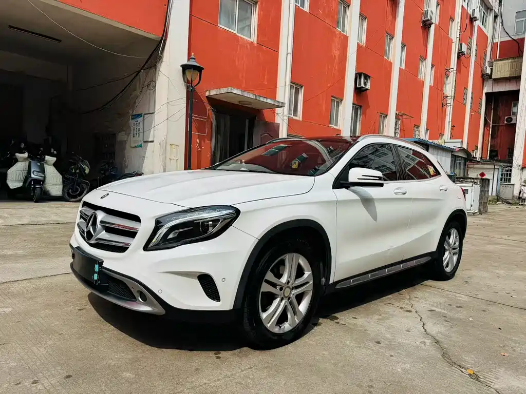 Mercedes-Benz GLA 2016 GLA 200 Dynamic купить на сайте DeffCars