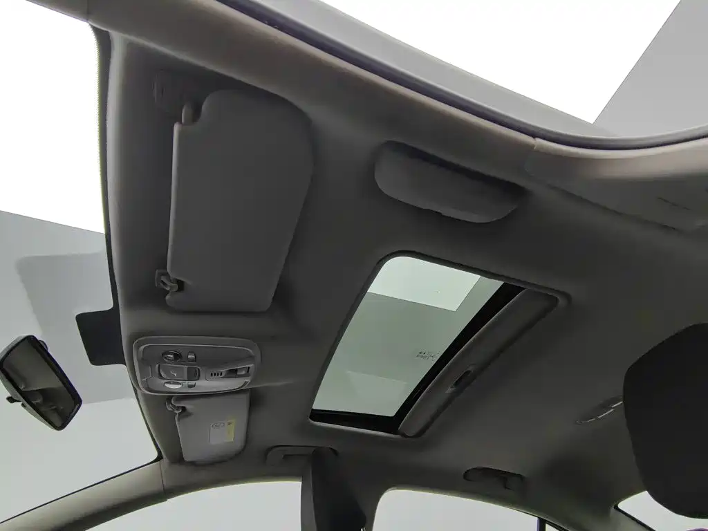 Peugeot 408 2016 1.6T automatic luxury version купить на сайте DeffCars