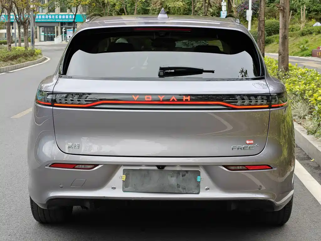 Lantu FREE 2025 FREE+ rear-wheel drive Qiankun version купить на сайте DeffCars
