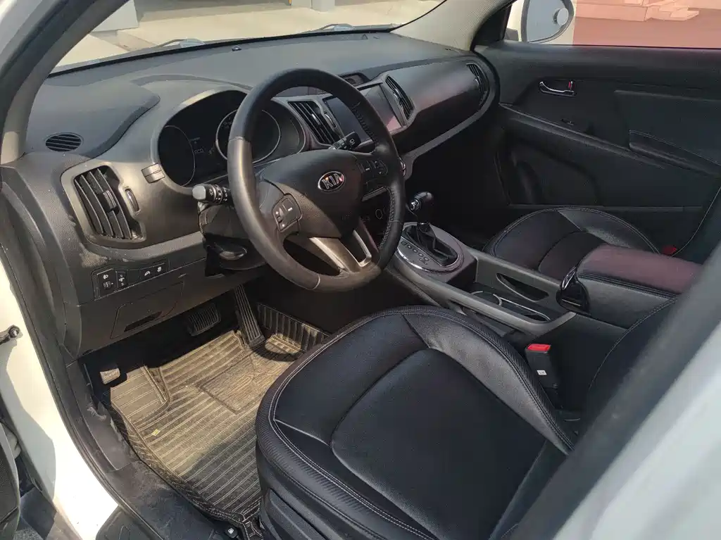 Zhipao 2016 2.0L automatic two-wheel drive version DLX купить на сайте DeffCars