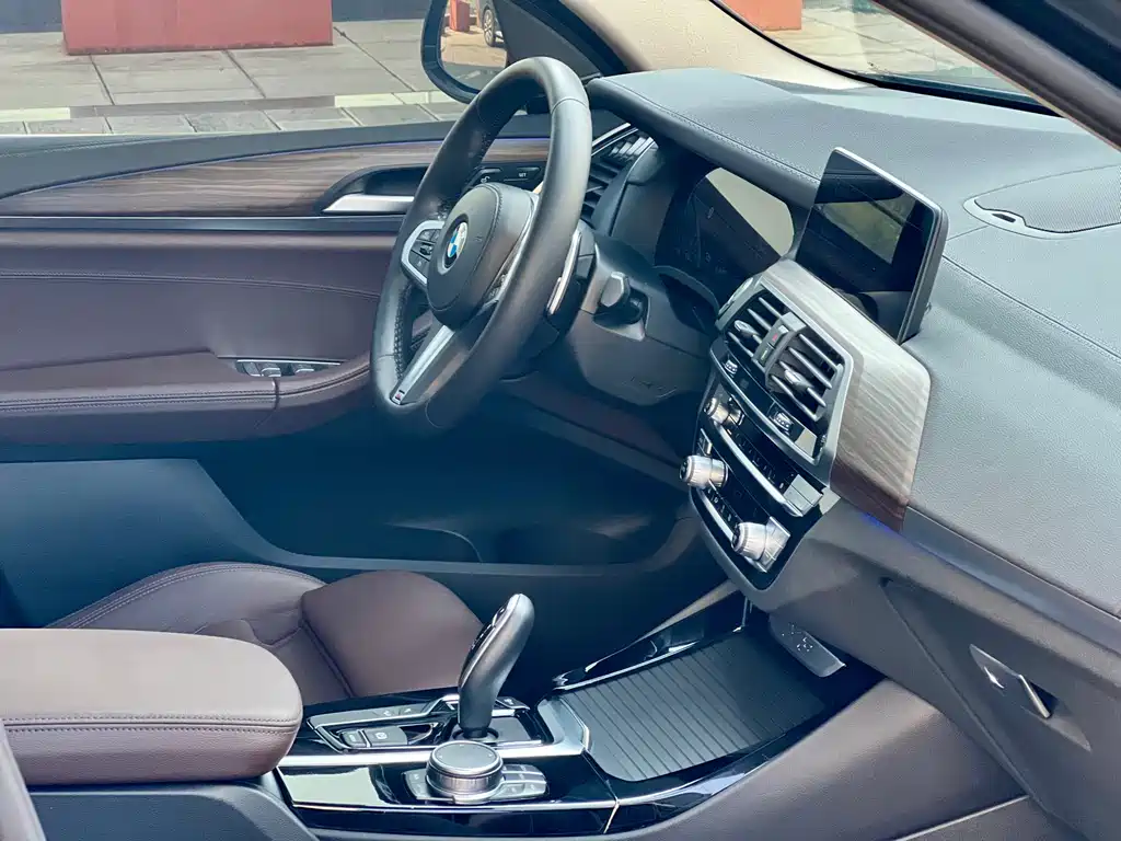 BMW X3 2021 xDrive28i M Sports Package купить на сайте DeffCars