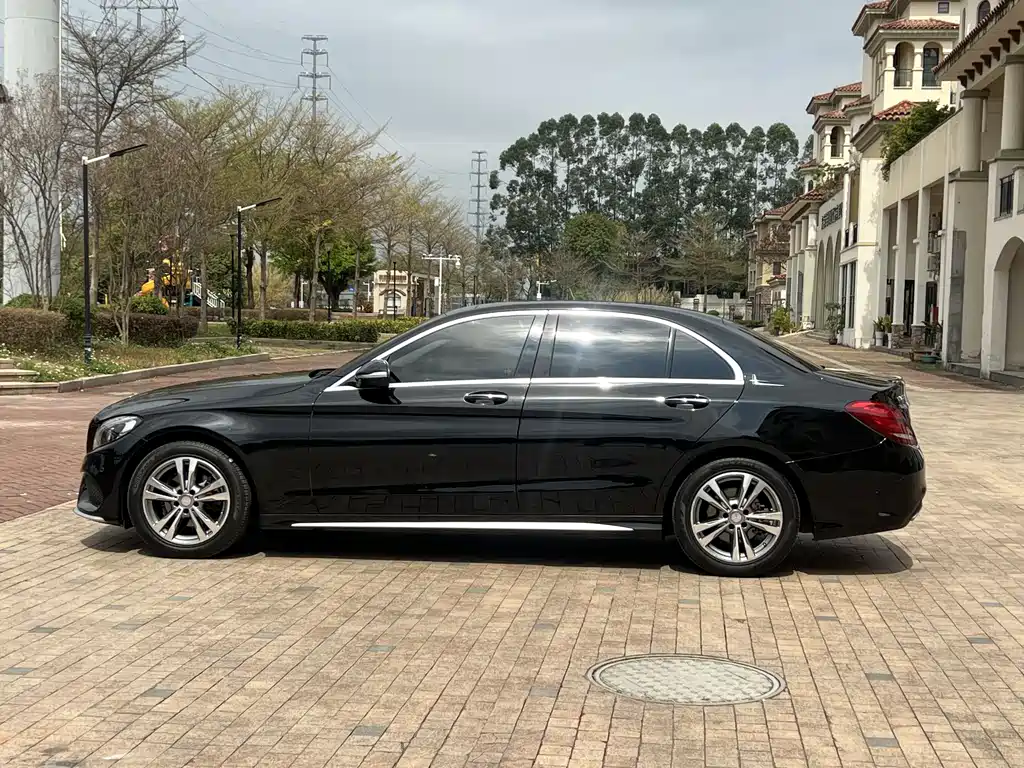 Mercedes-Benz C-Class 2016 C 200 L Sports купить на сайте DeffCars