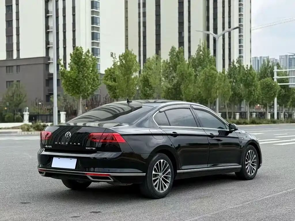 Magotan 2021 330TSI DSG 30th Anniversary Edition купить на сайте DeffCars