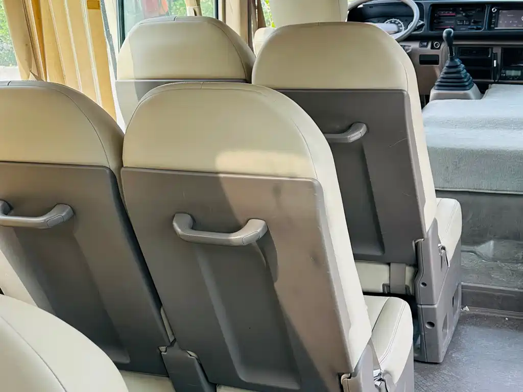 Costa 2015 4.0L premium car GRB53L-ZEMSK 23-seater upgraded version купить на сайте DeffCars