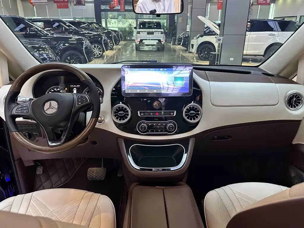Vito 2021 2.0T Business Edition 7 seats купить на сайте DeffCars