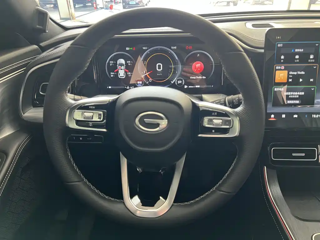 Trumpchi GS8 2022 Pilot Series 2.0TGDI 2WD Luxury Connected Edition (seven seats) купить на сайте DeffCars