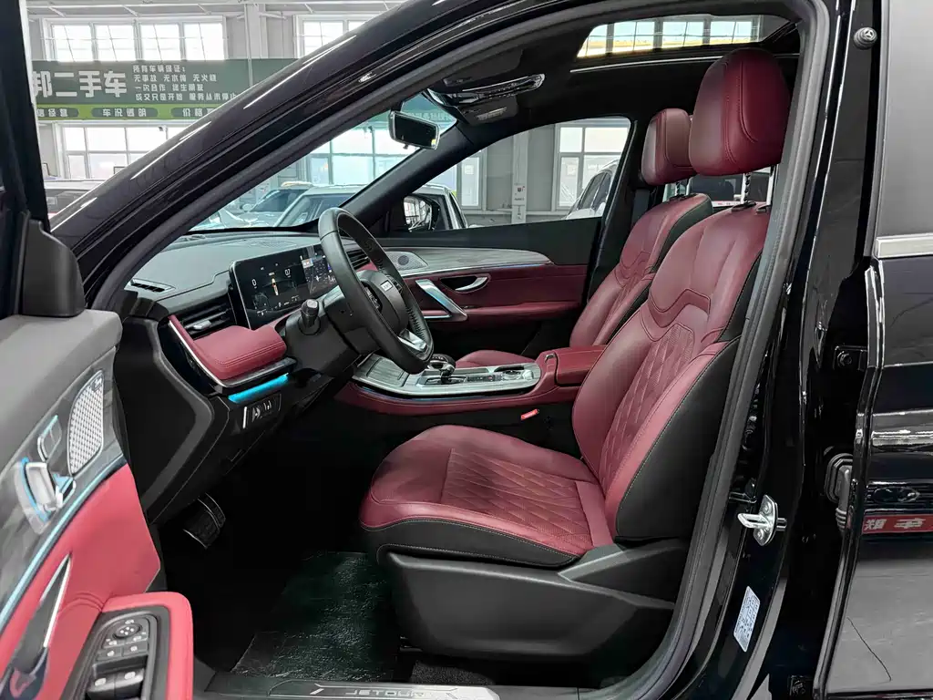 Jietu X70 PLUS 2023 model 1.5T DCT Brave PLUS 5 seats купить на сайте DeffCars