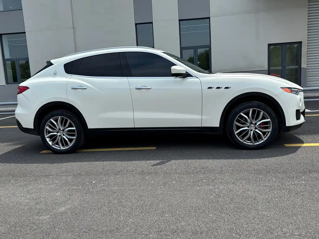 Levante 2019 3.0T Deluxe Edition National VI купить на сайте DeffCars