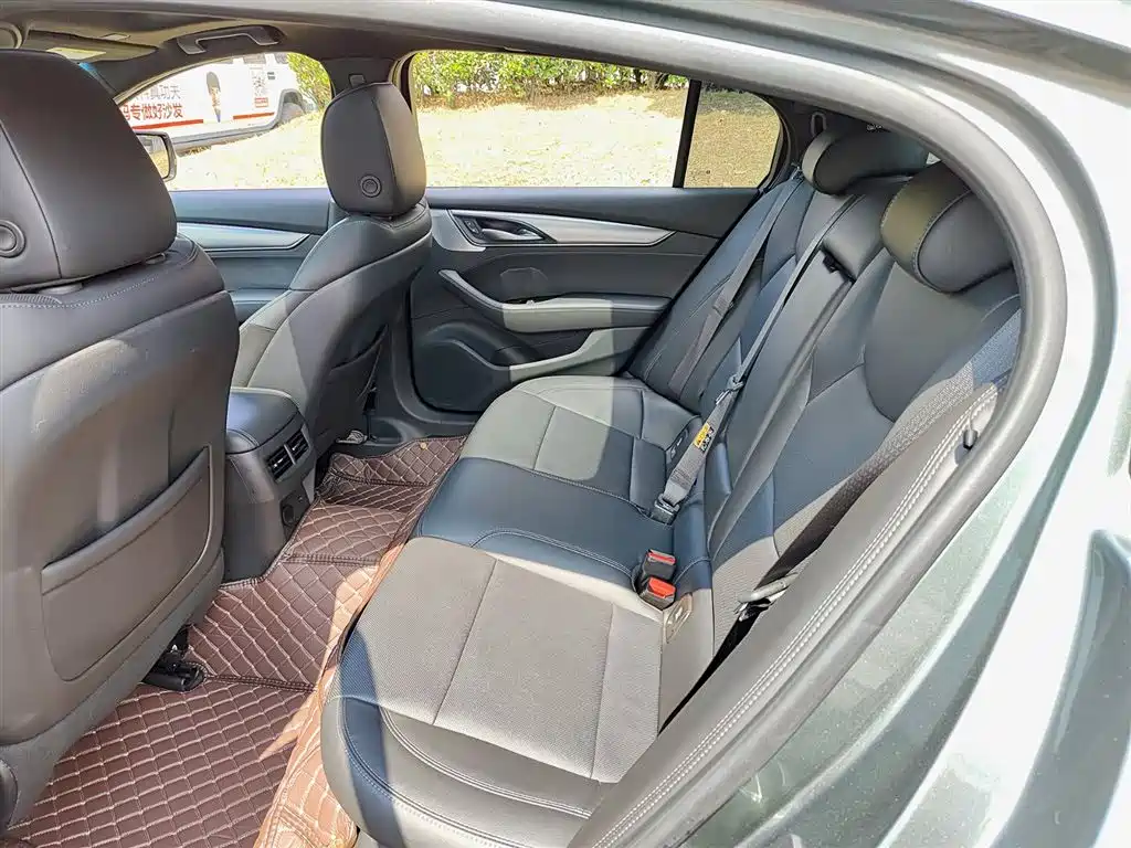 Cadillac CT5 2023 28T luxury model (standard version) купить на сайте DeffCars