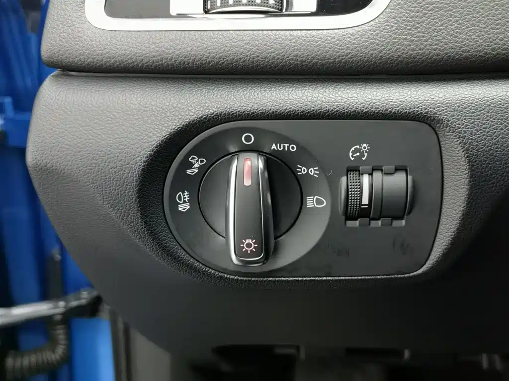 Audi Q3 2017 30 TFSI Style купить на сайте DeffCars