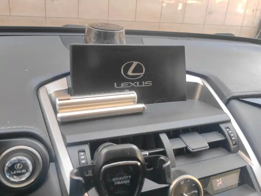 Lexus NX 2016 200 Special Limited Edition купить на сайте DeffCars