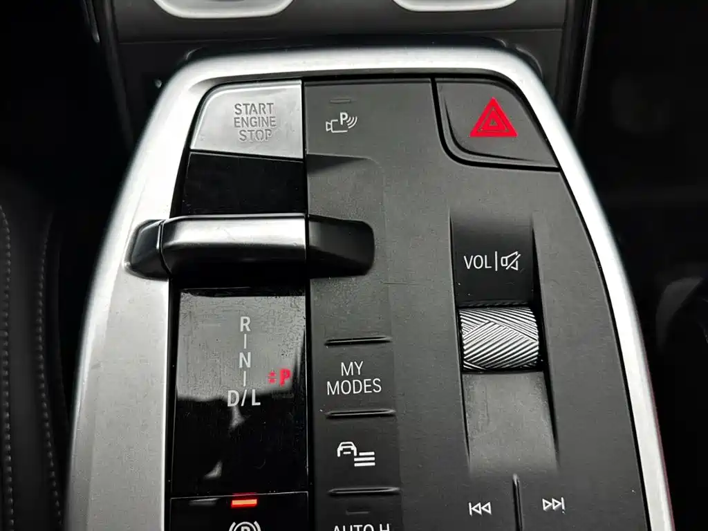 BMW X1 2023 sDrive20Li X Design Package купить на сайте DeffCars