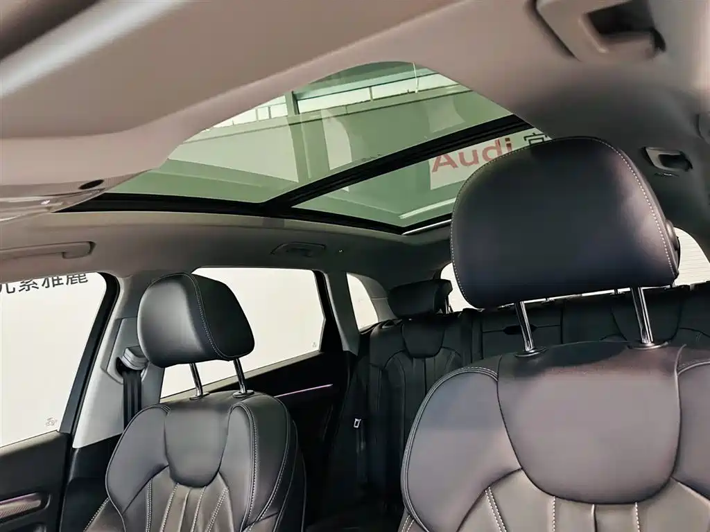 Audi Q5L 2021 40 TFSI luxury and dynamic model купить на сайте DeffCars