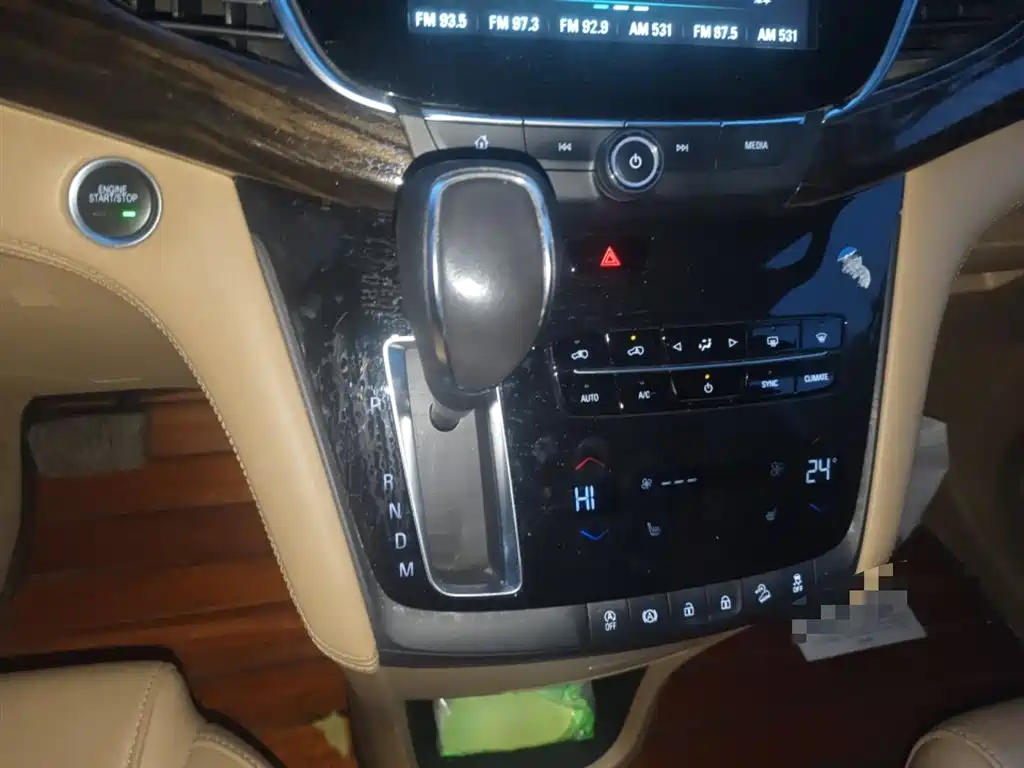 Buick GL8 2017 ES 28T luxury model National V купить на сайте DeffCars