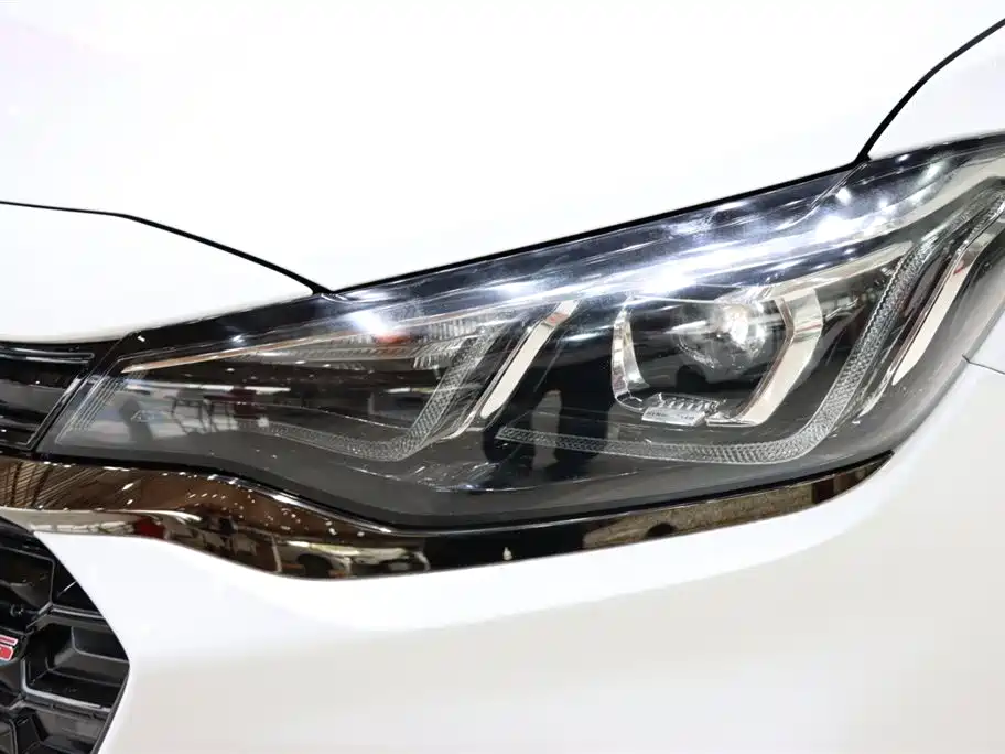 Cruze 2022 mild hybrid RS 330T automatic smooth version купить на сайте DeffCars