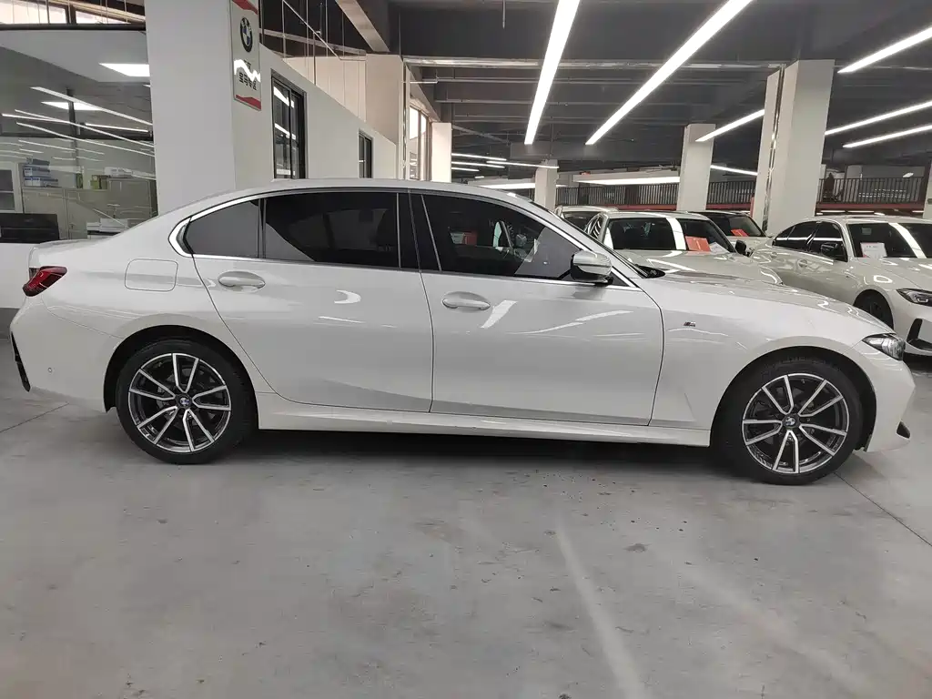BMW 3 Series 2023 325Li M Sports Package купить на сайте DeffCars